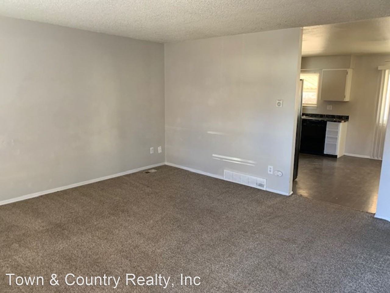 4575 Monica Dr - Photo 2 of 12