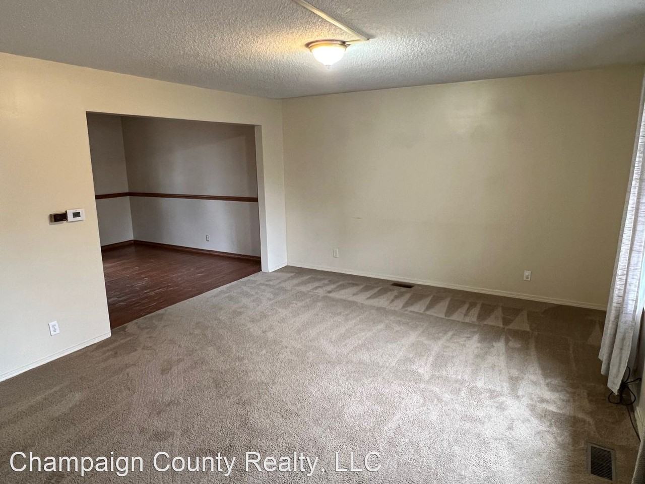 1913 Scottsdale Dr - Photo 2 of 13