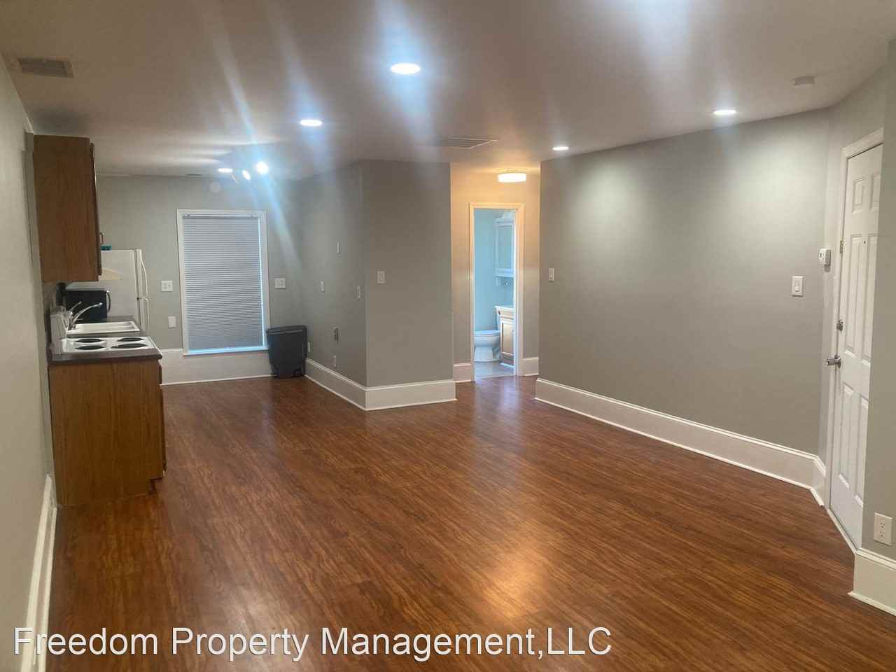 124-B & C Bow St - Photo 2 of 7