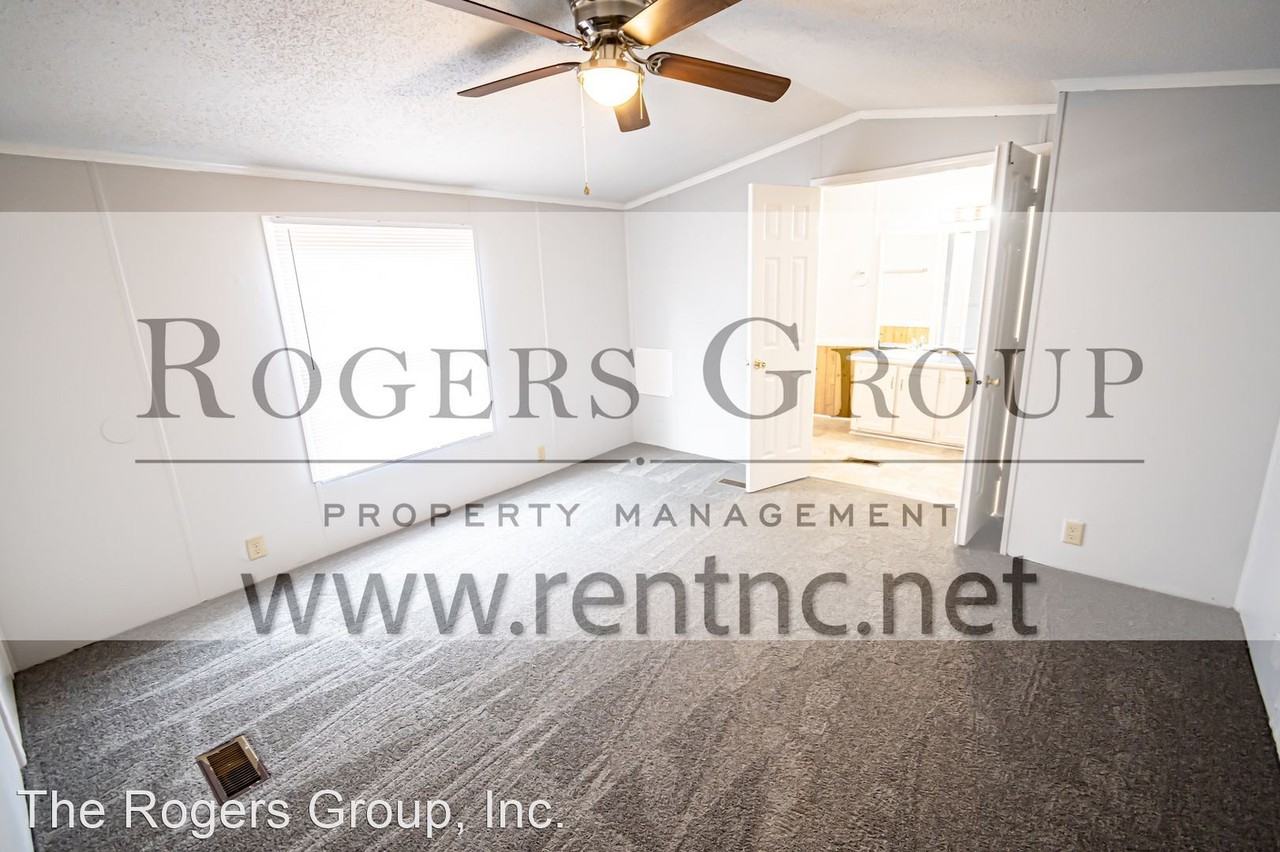 2078 Possum Ln - Photo 3 of 11