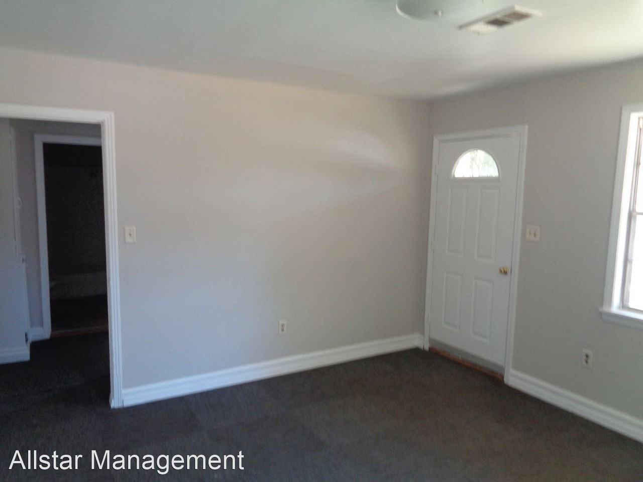 102 Rollins St - Photo 2 of 14