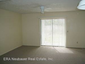 5917 Pinetree Ave - Photo 2 of 5