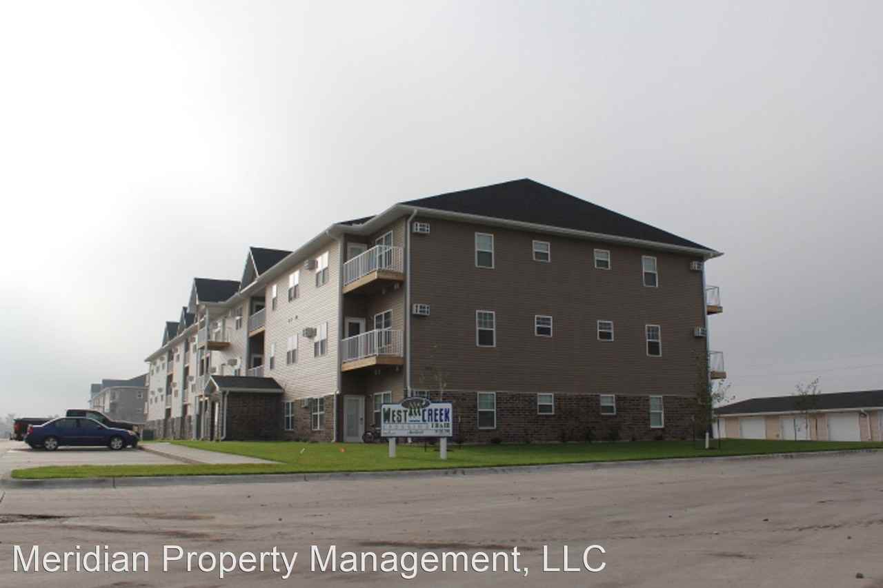 1400 12th St W - Photo 2 of 3