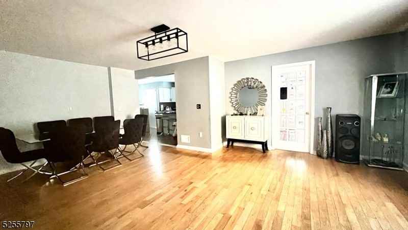 14 Noel Dr - Photo 2 of 15