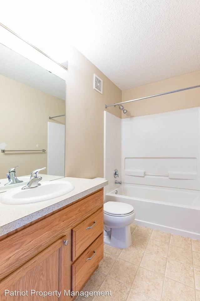 4951 Emmit Dr N #2 - Photo 3 of 13