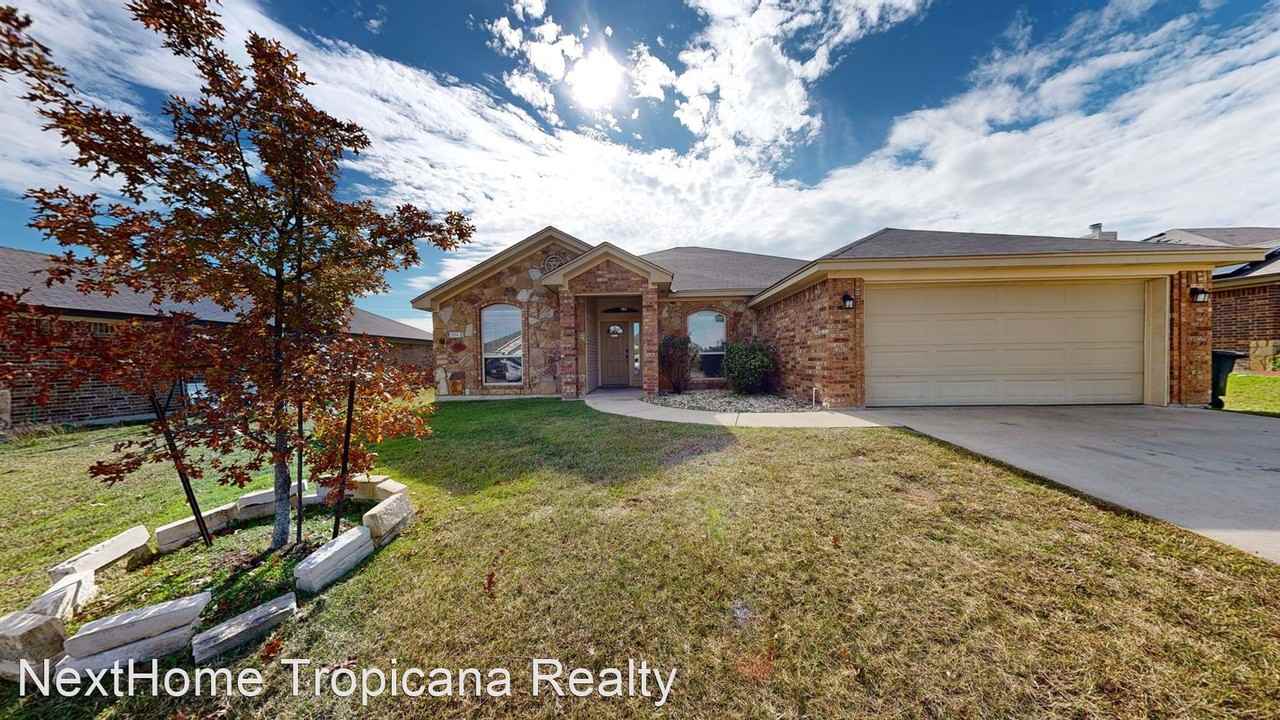 504 W Orion Dr - Photo 2 of 34