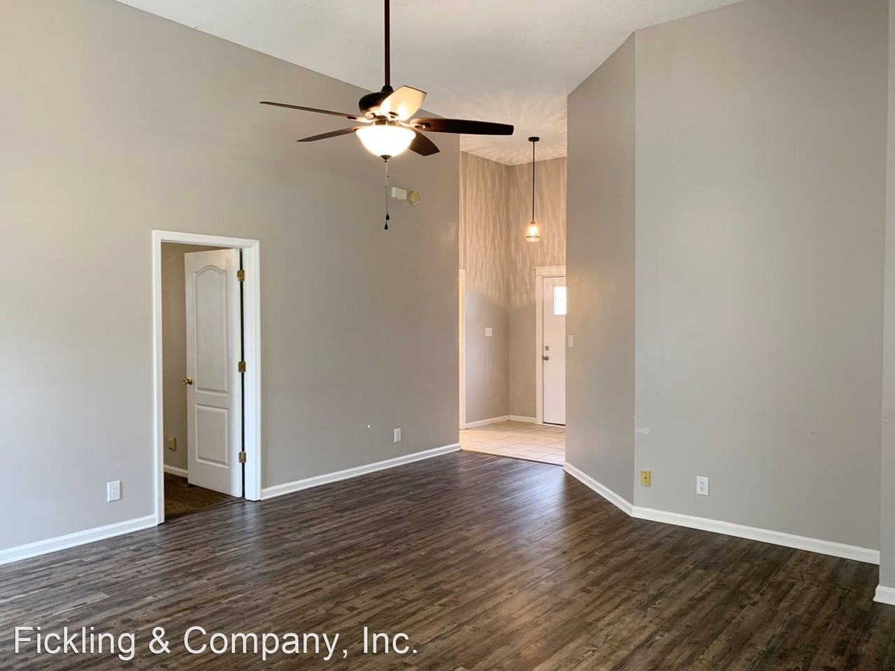 200 Bessermer Dr - Photo 3 of 24