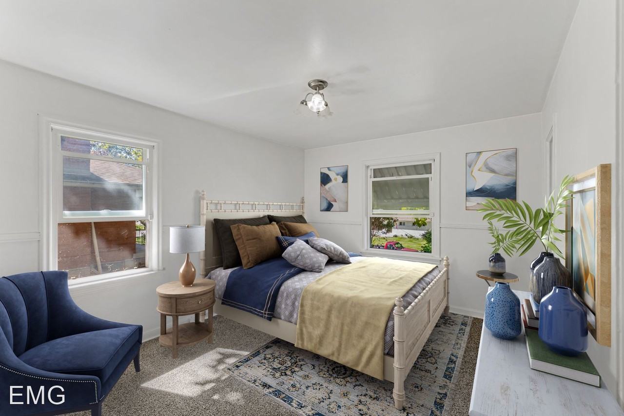 3702 Brinker Ave - Photo 2 of 6