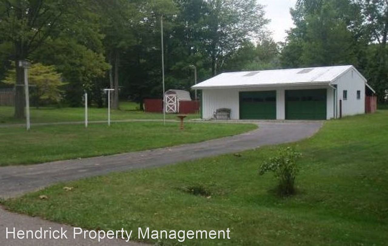 17570 Doric St - Photo 2 of 27
