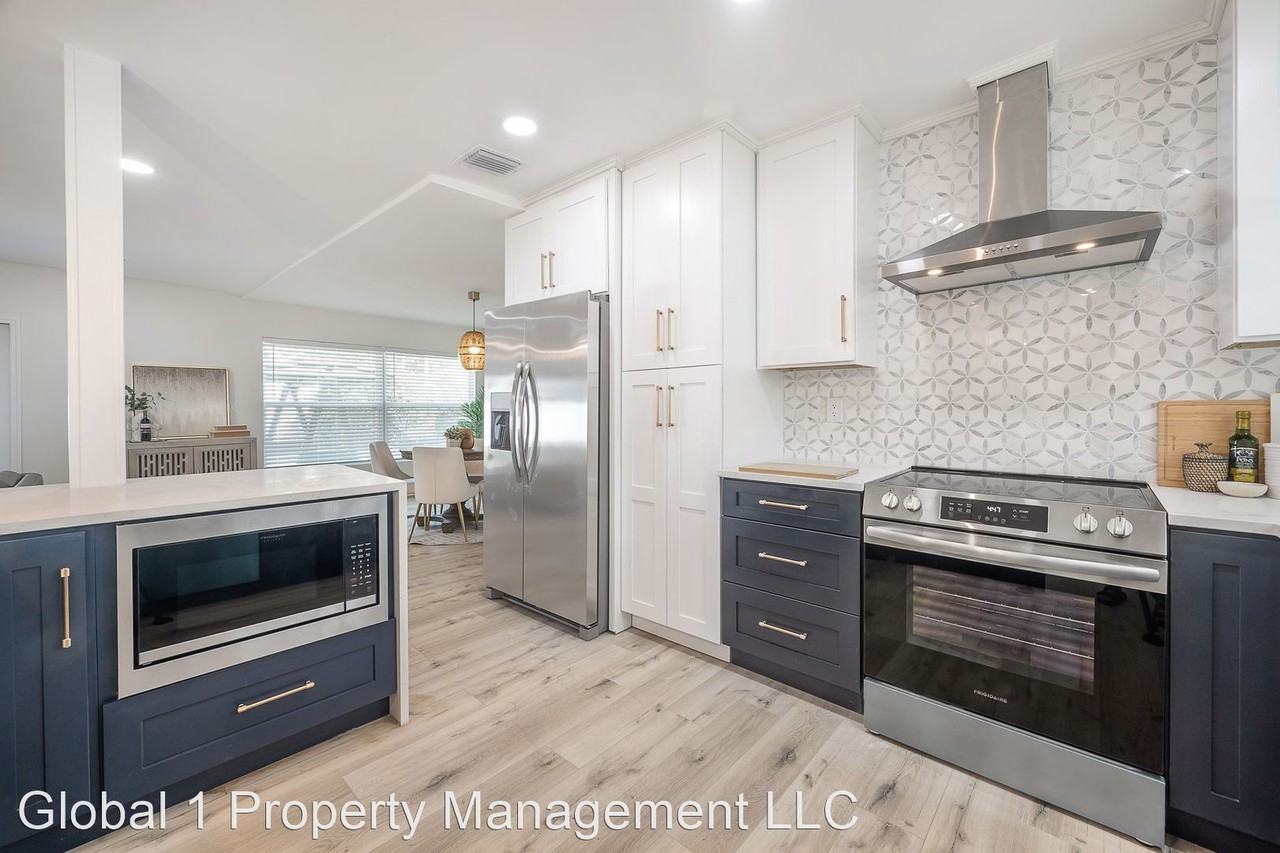 4617 W Bay Court Ave - Photo 3 of 25