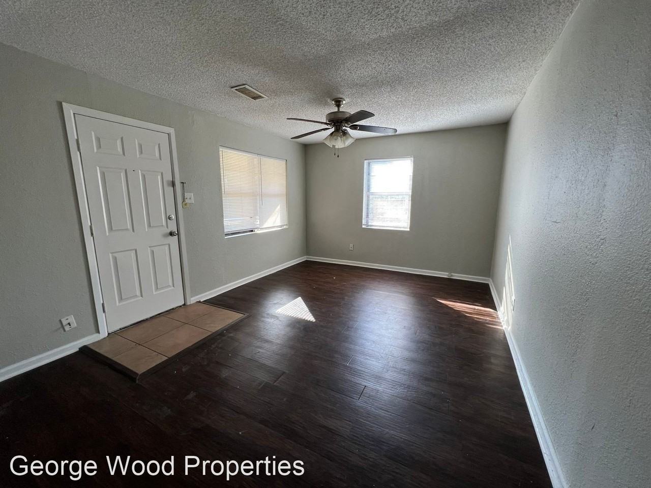 6409 Jackson Rd - Photo 2 of 11