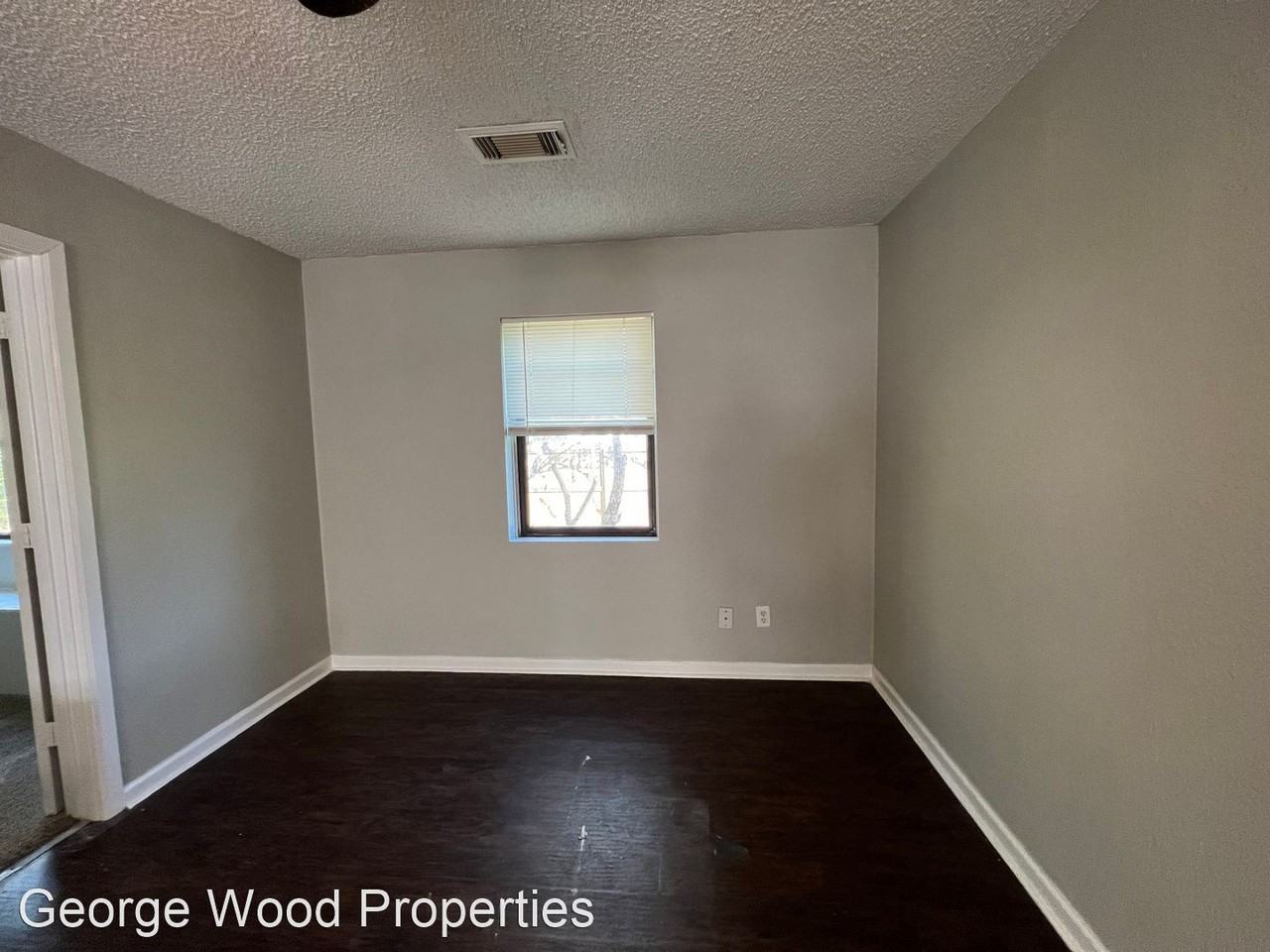 6409 Jackson Rd - Photo 3 of 11