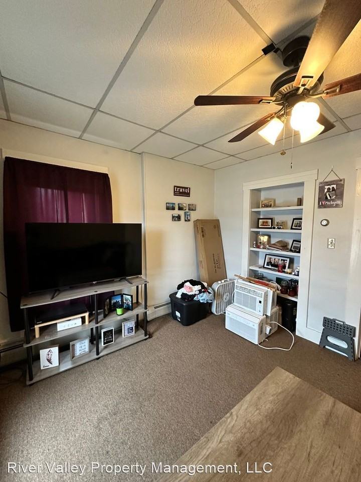 195 State St - Photo 2 of 7