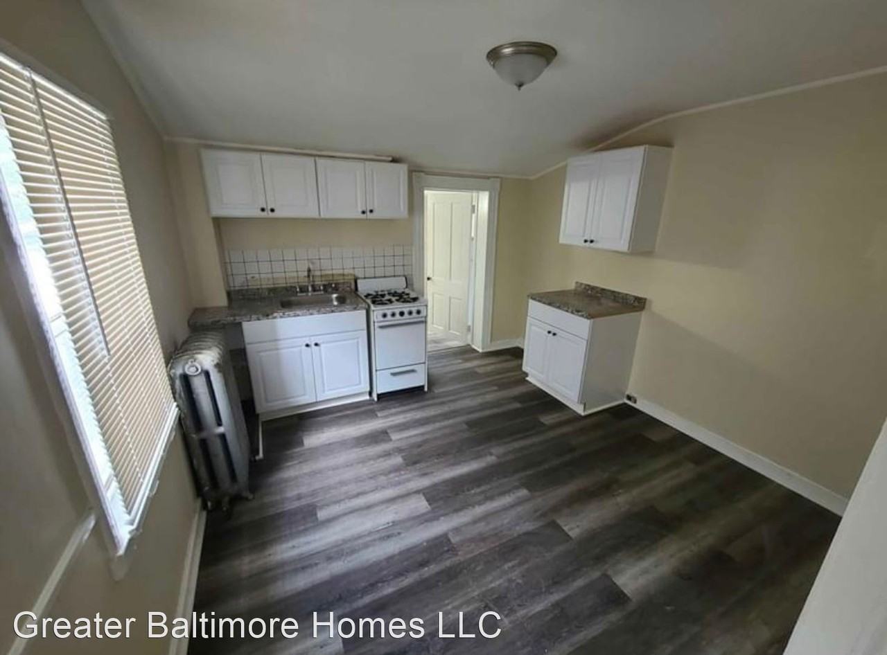 274 S Loudon Ave - Photo 2 of 11