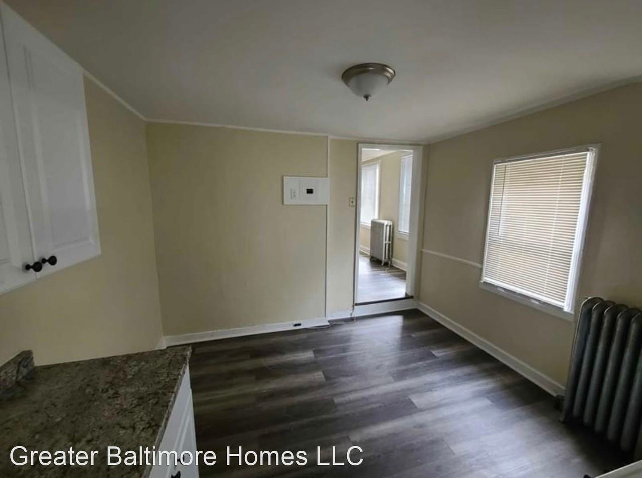 274 S Loudon Ave - Photo 3 of 11