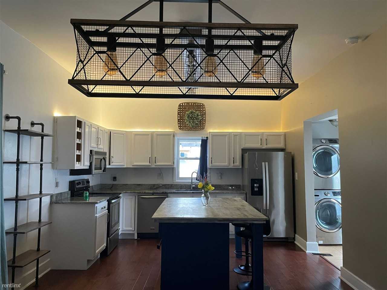 135 Van Voast Ave - Photo 2 of 11