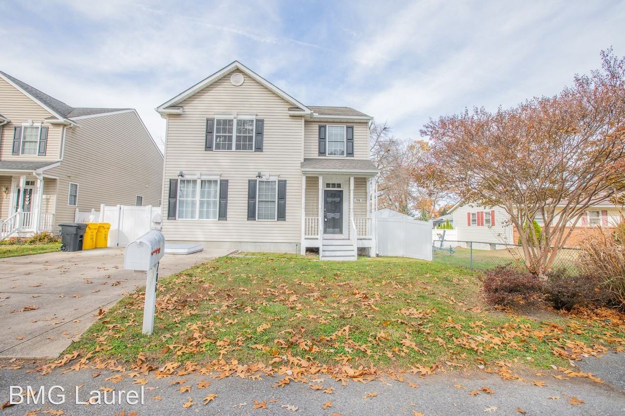 706 215th St - Photo 2 of 43
