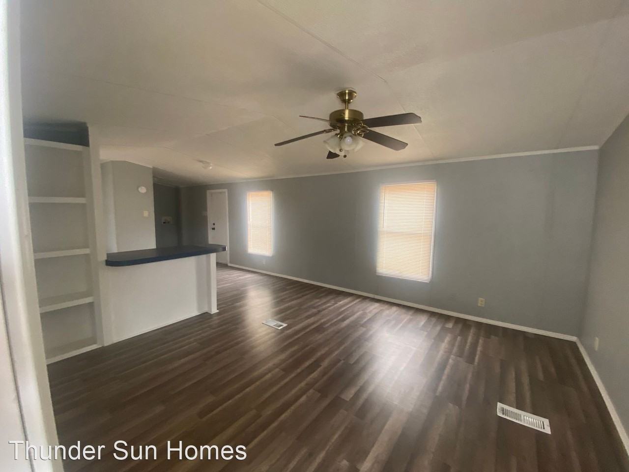 302 Purdue st - Photo 2 of 9