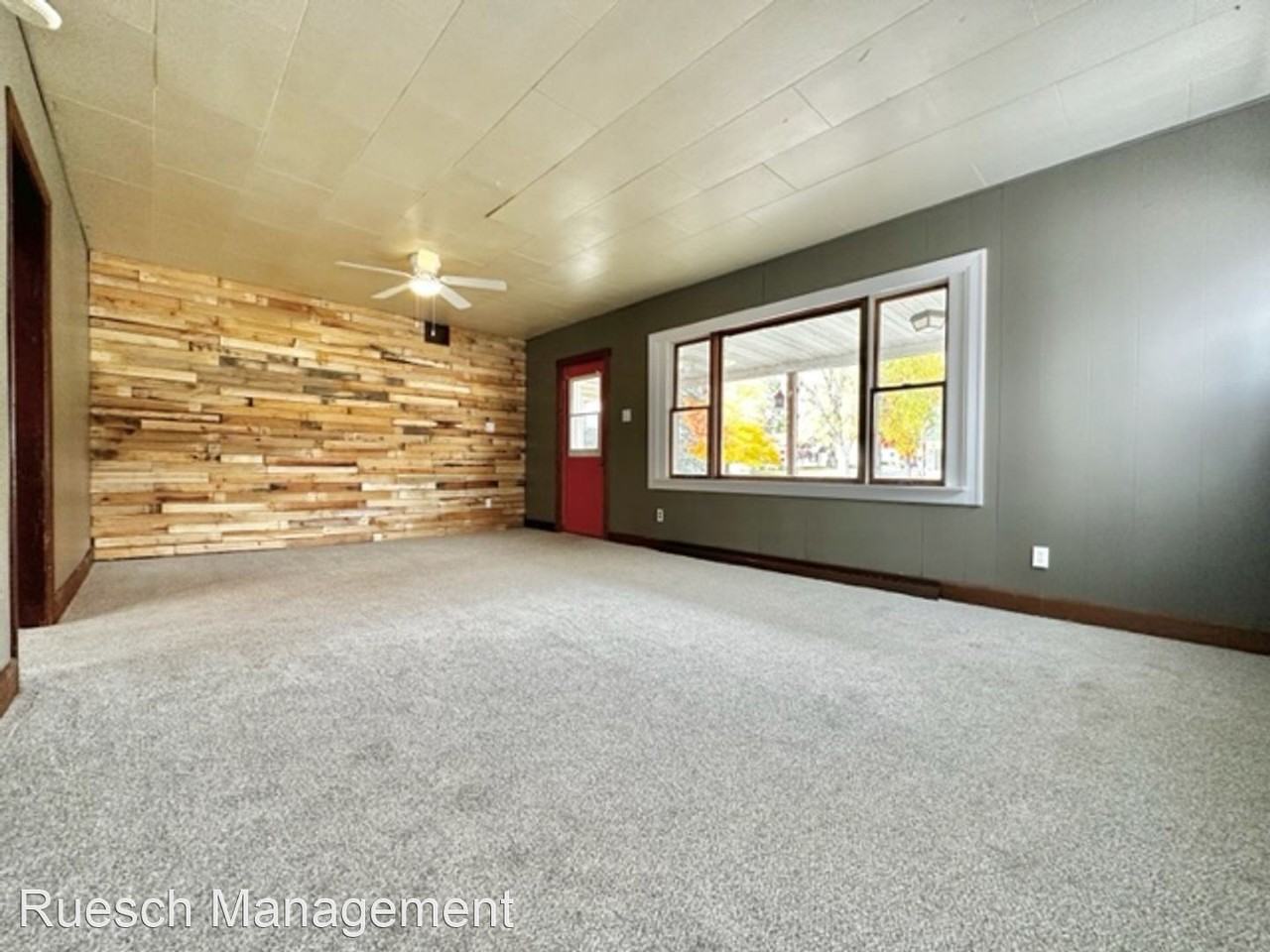 516 W Wescott St - Photo 3 of 15