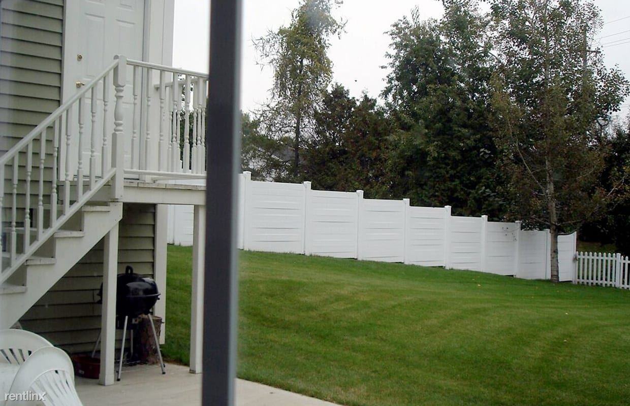 820 2nd St N - Photo 2 of 5