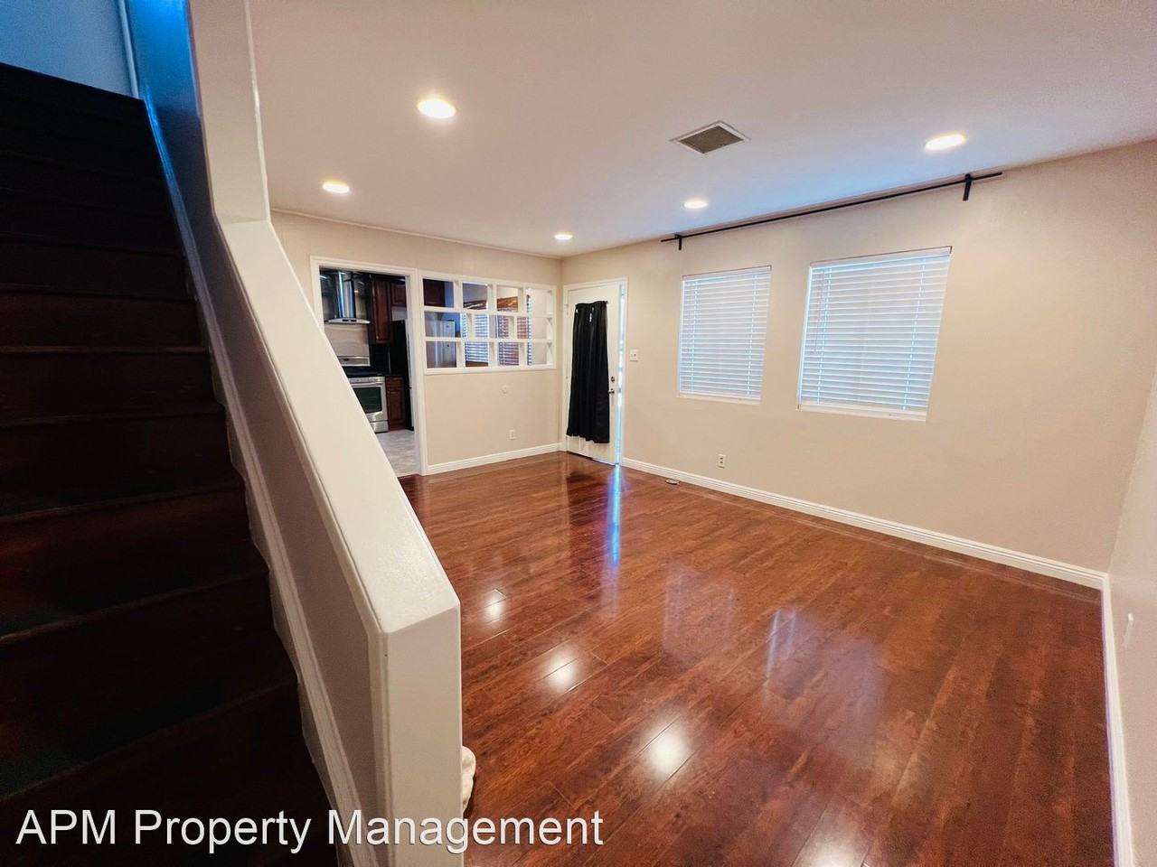 13859 Ratliffe St - Photo 2 of 31