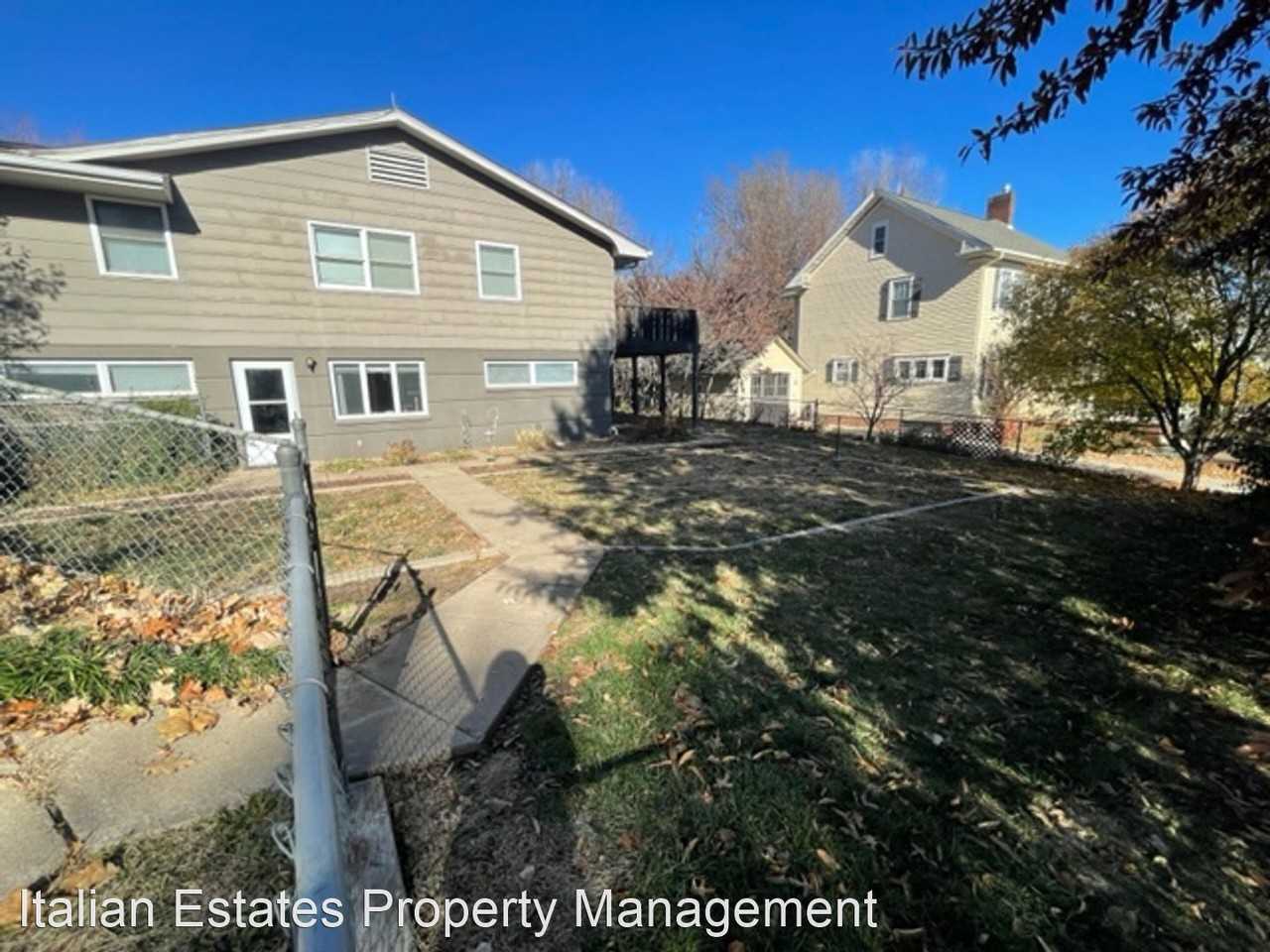 330 Martin Luther King Jr - Photo 2 of 11