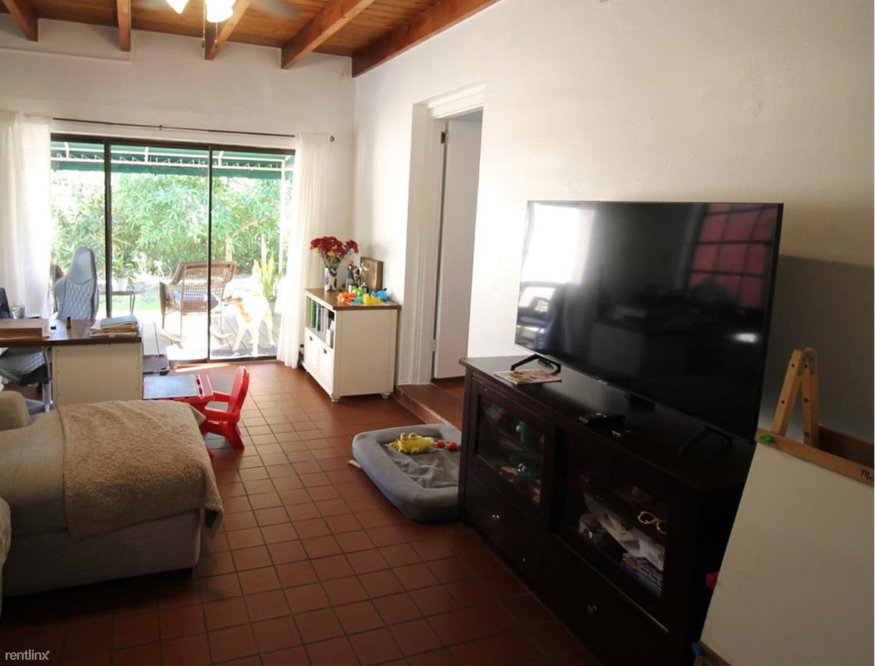 816 Lorca St - Photo 3 of 5