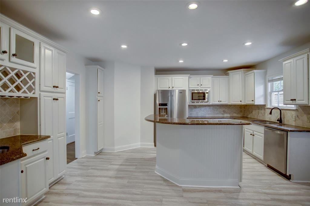 2219 Addison Rd - Photo 3 of 6