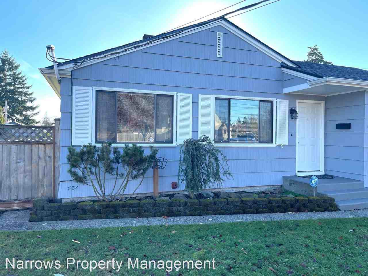 4818 N 13th St - Photo 3 of 33