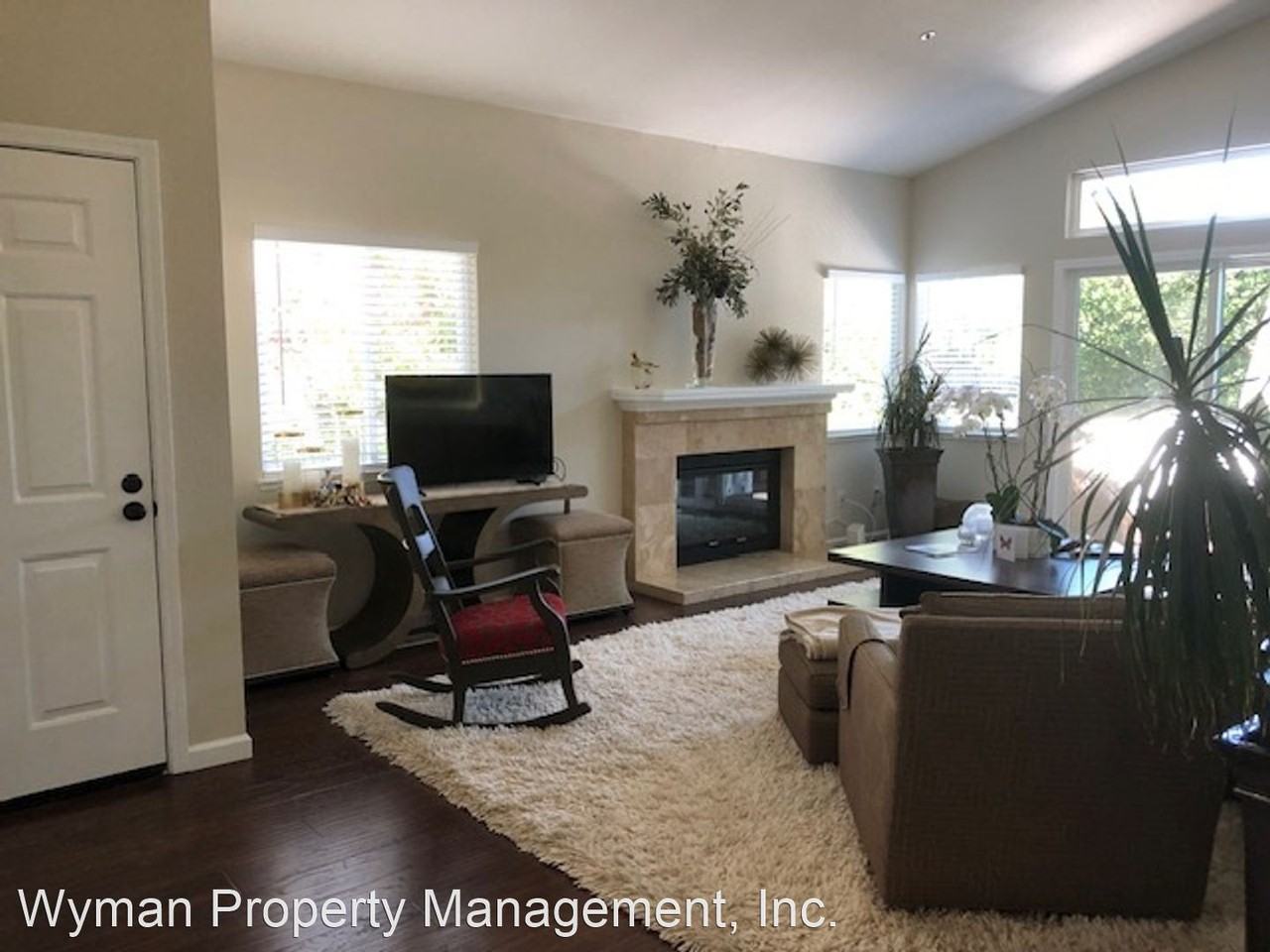 4521 Dalton Dr - Photo 3 of 15