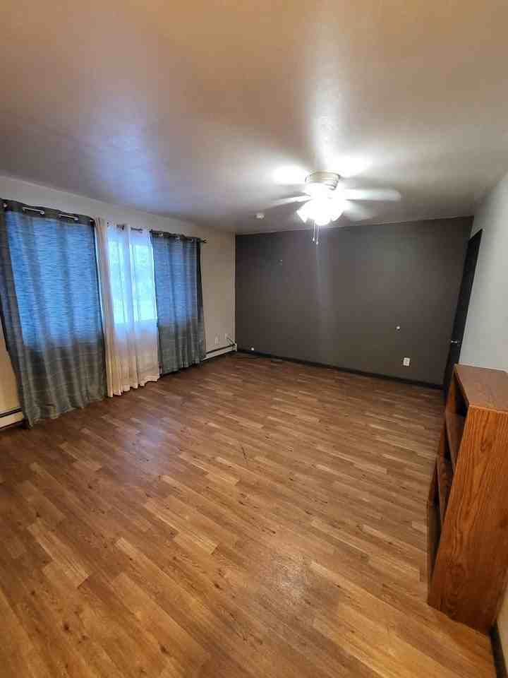 1319 Conrad St - Photo 2 of 15