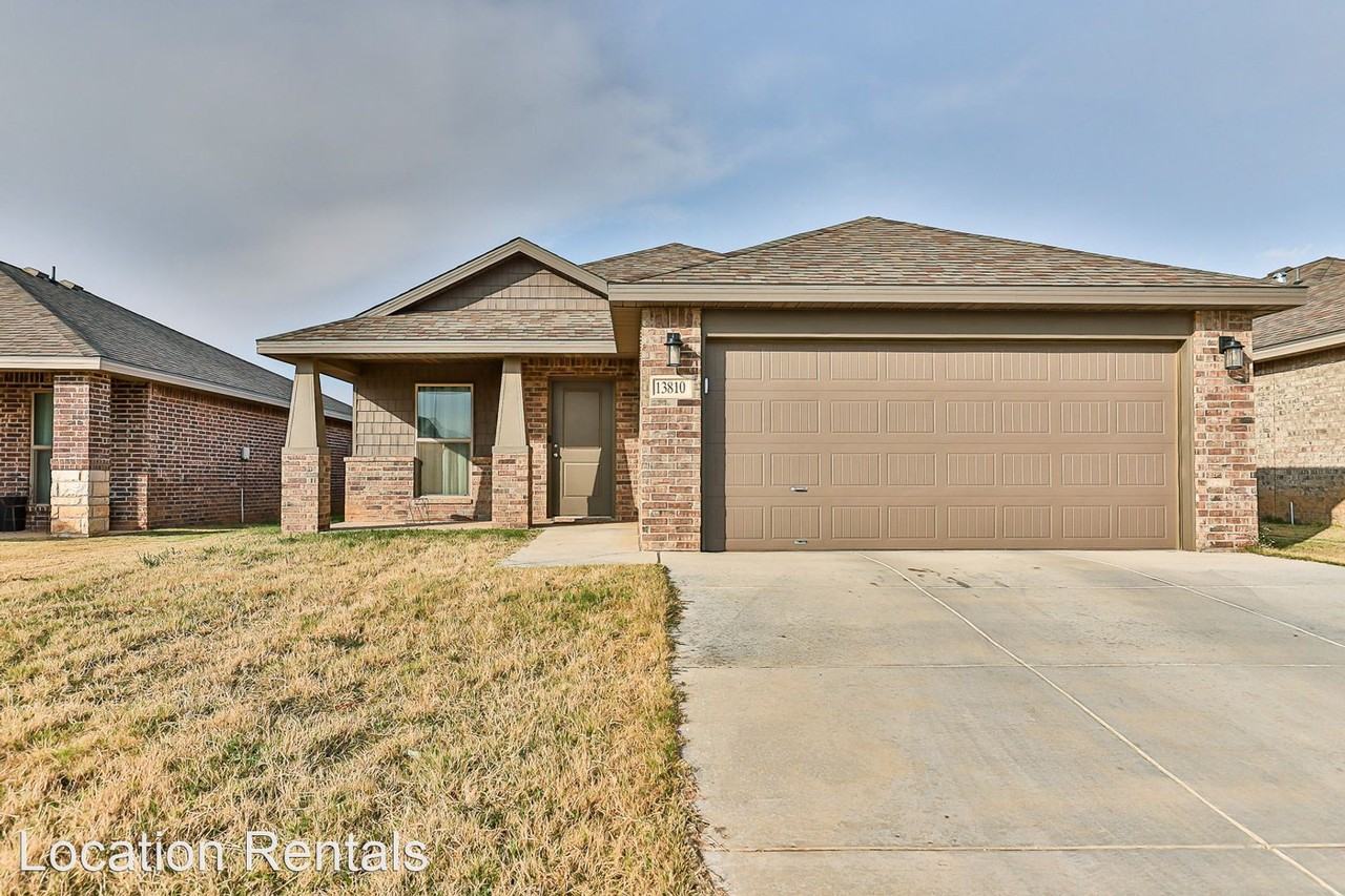 13810 Avenue Q - Photo 2 of 17