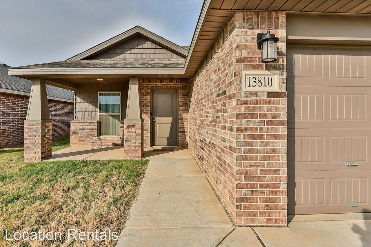 13810 Avenue Q - Photo 3 of 17