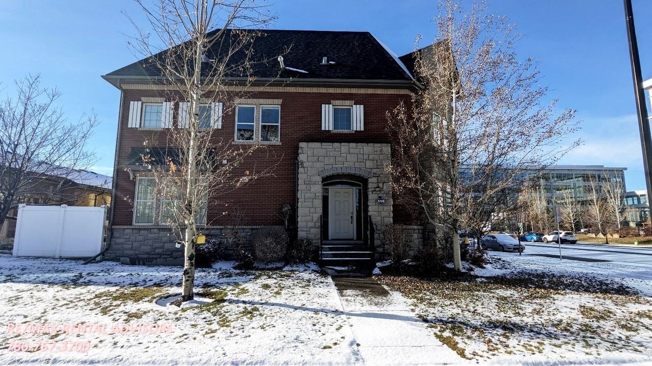 558 Quarry Park Blvd Se - Photo 2 of 28