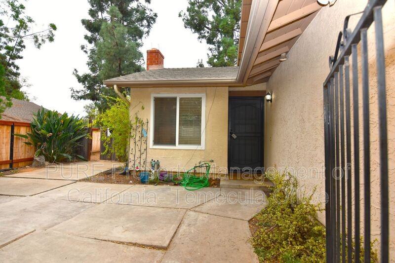 2209 Village Rd - Photo 2 of 26