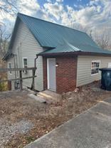 154 S Jackson St #A - Photo 1 of 1