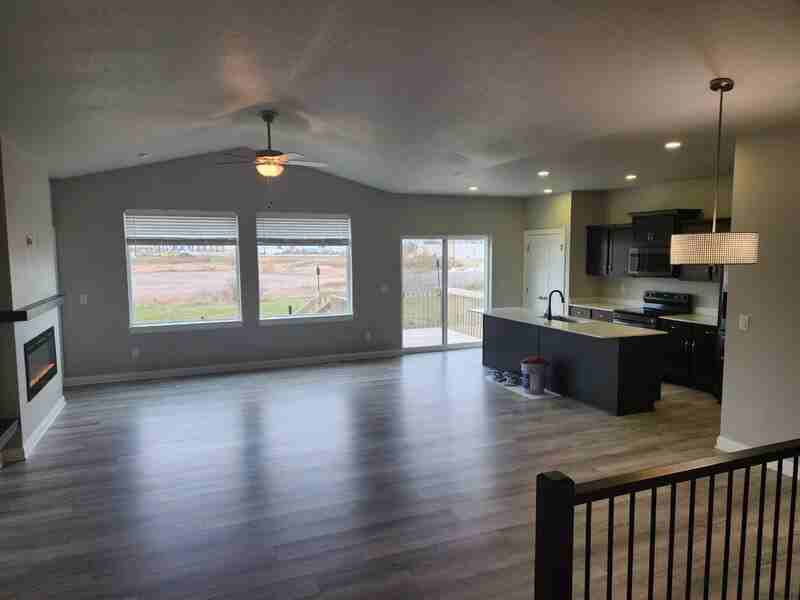 3420 Linden Dr Sw - Photo 2 of 27