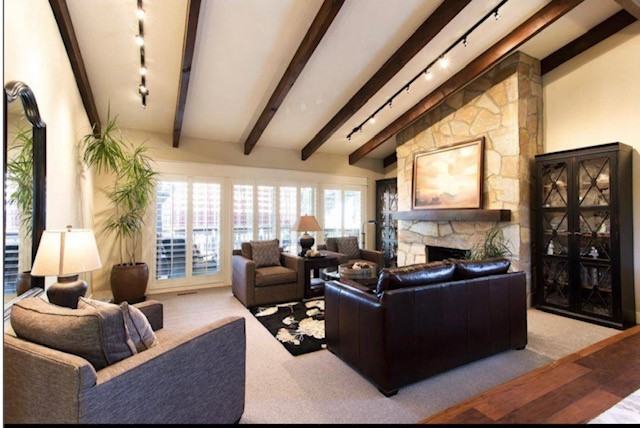 3848 S Cliff Dr - Photo 2 of 29