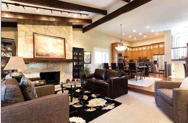 3848 S Cliff Dr - Photo 3 of 29