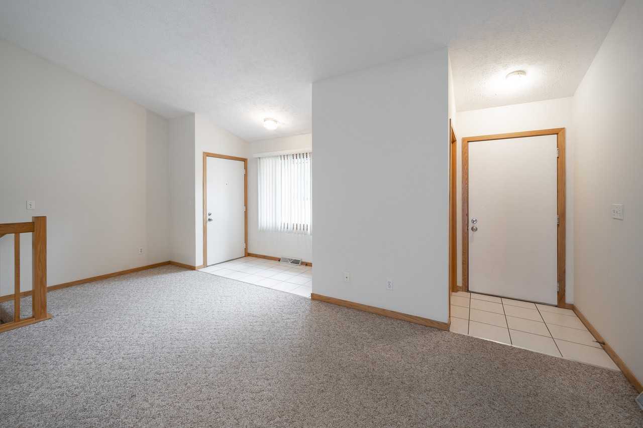 2256 Breton Rd Se - Photo 2 of 5