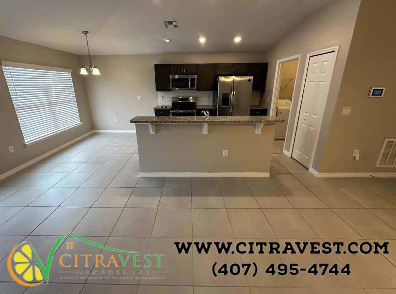 350 W Aster Ct - Photo 3 of 15