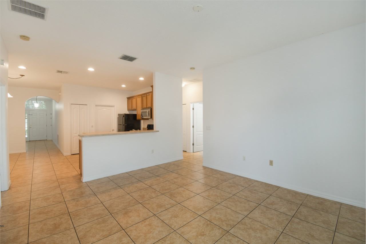 4306 Hidden Meadow Dr - Photo 7 of 15