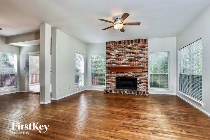 2930 Championship Blvd - Photo 3 of 15