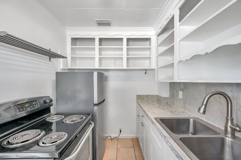 2169 22nd Ave N - Photo 2 of 11