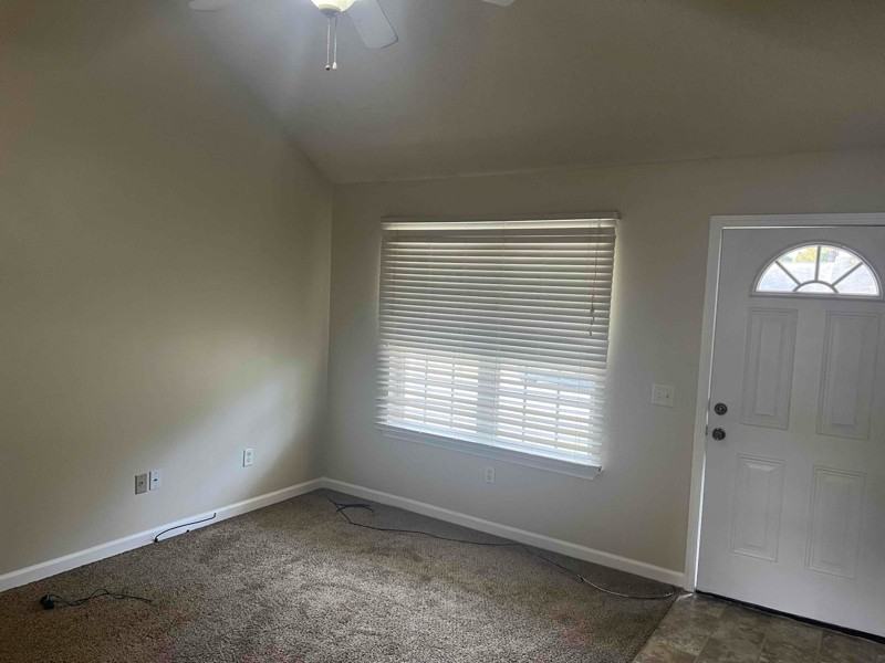 207 Bailee Ave - Photo 3 of 10