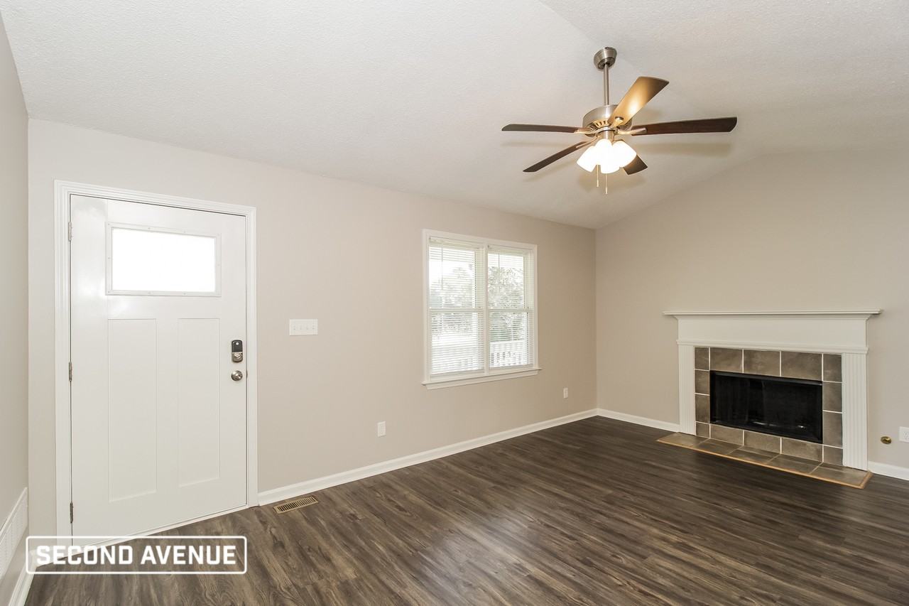 312 Wesley Mill Pl - Photo 2 of 17