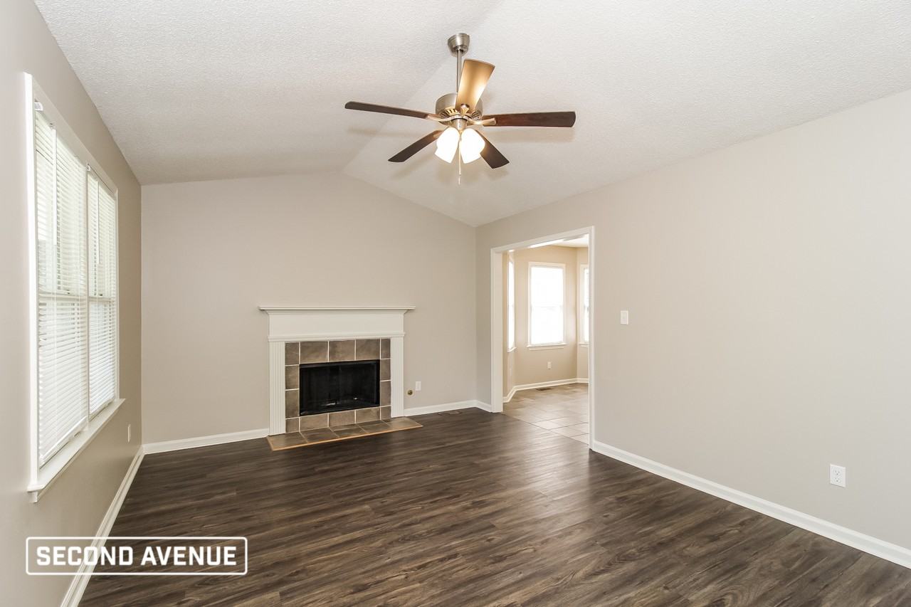 312 Wesley Mill Pl - Photo 3 of 17