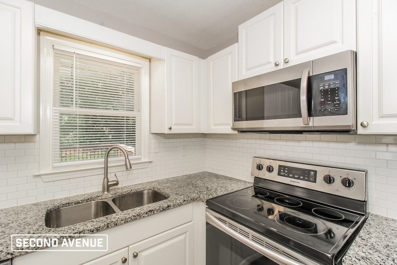312 Wesley Mill Pl - Photo 7 of 17