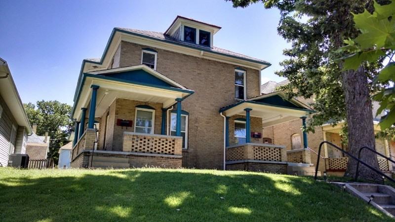 1616 S 4th St #1 - Photo 2 of 15