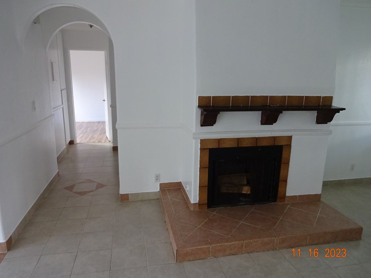 116 E Ventura St #D - Photo 3 of 4